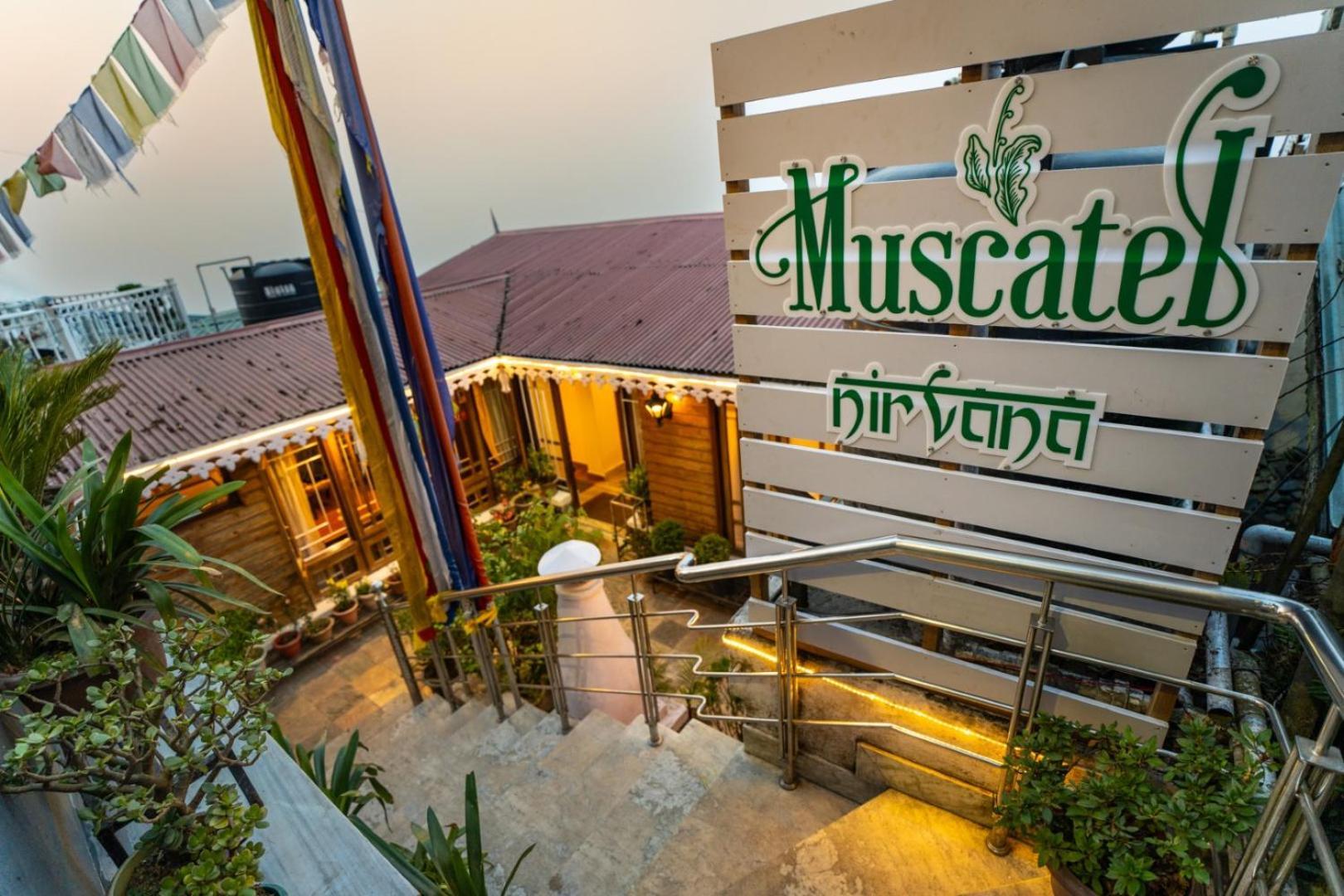 Muscatel Nirvana - At The Mall Road Darjeeling  Bagian luar foto